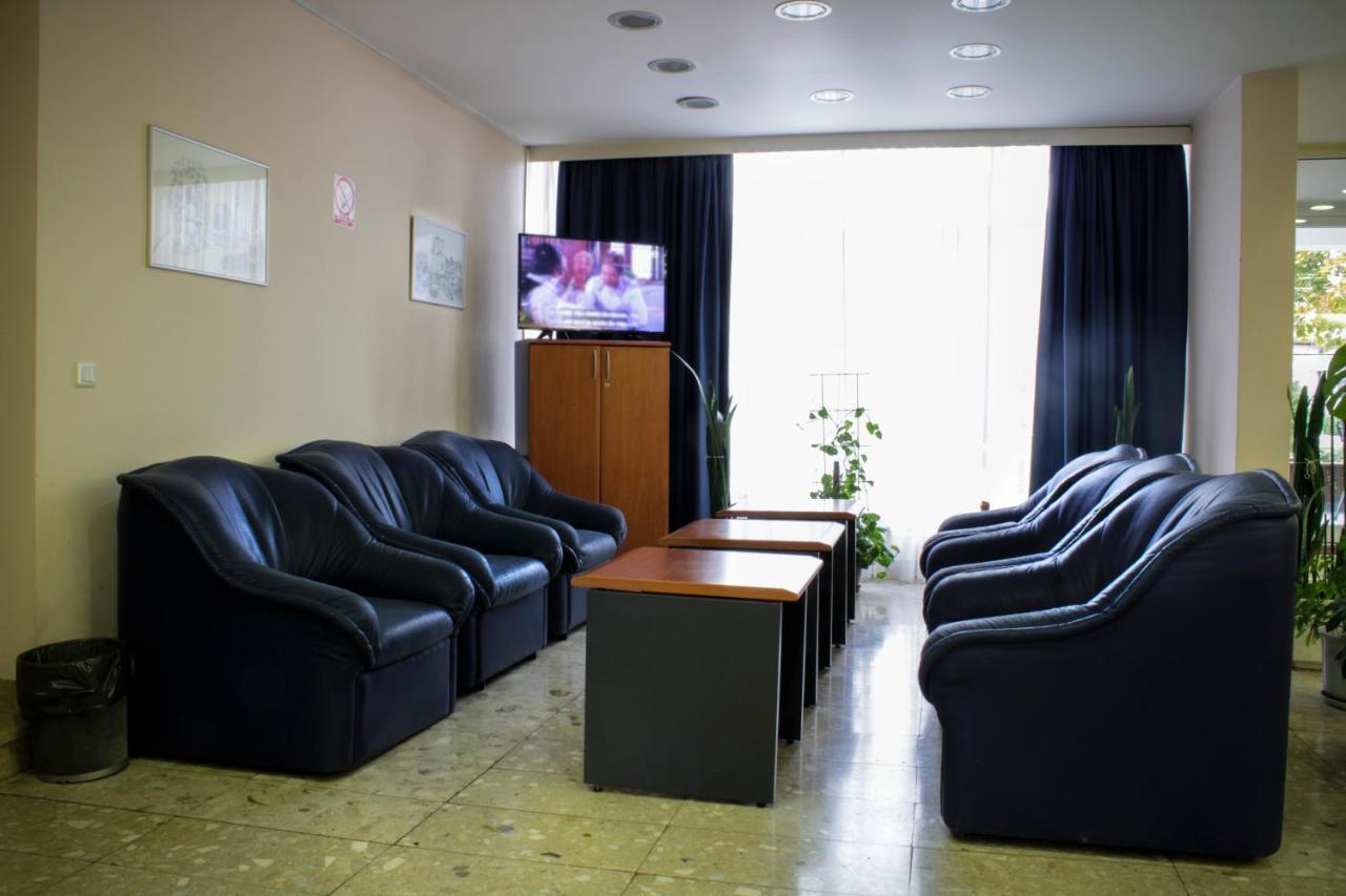 Hostel Rakitje-Rakitje Buitenkant foto